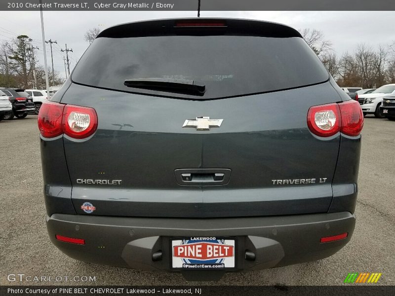 Cyber Gray Metallic / Ebony 2010 Chevrolet Traverse LT