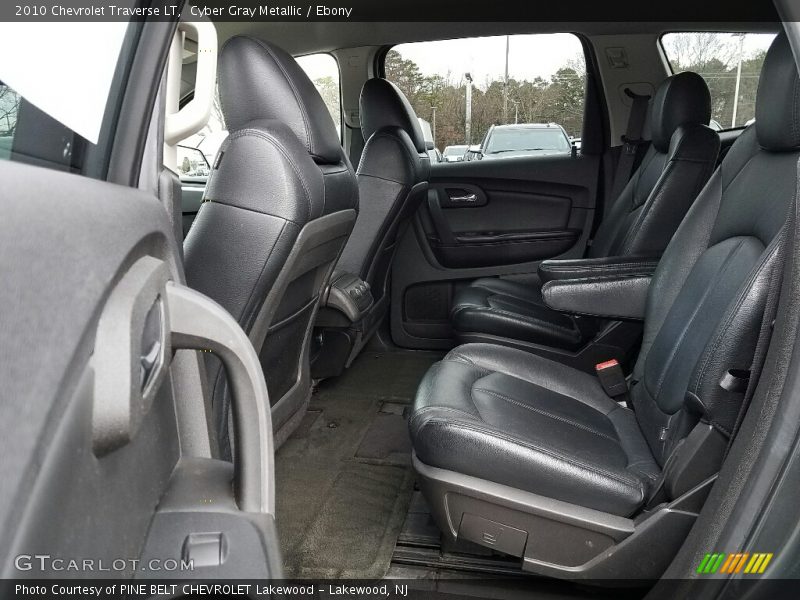 Cyber Gray Metallic / Ebony 2010 Chevrolet Traverse LT