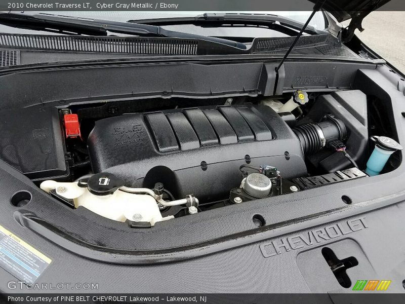 Cyber Gray Metallic / Ebony 2010 Chevrolet Traverse LT