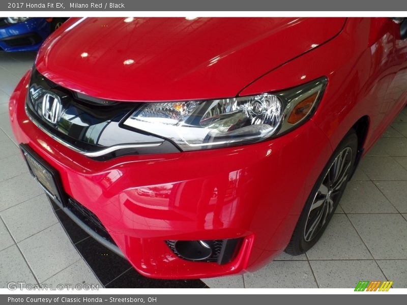 Milano Red / Black 2017 Honda Fit EX
