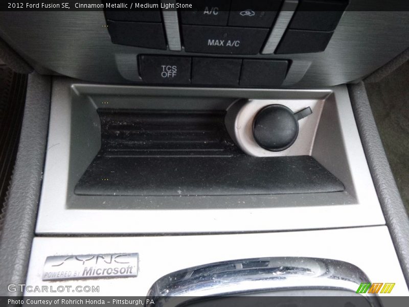 Cinnamon Metallic / Medium Light Stone 2012 Ford Fusion SE