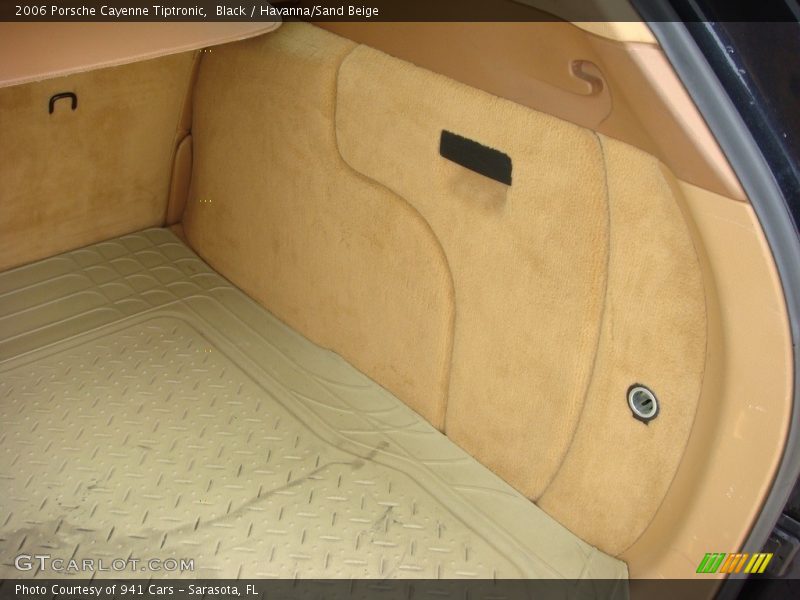 Black / Havanna/Sand Beige 2006 Porsche Cayenne Tiptronic