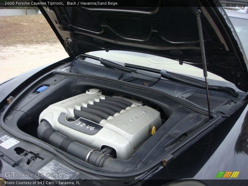 Black / Havanna/Sand Beige 2006 Porsche Cayenne Tiptronic
