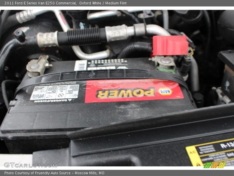 Oxford White / Medium Flint 2011 Ford E Series Van E250 Commercial