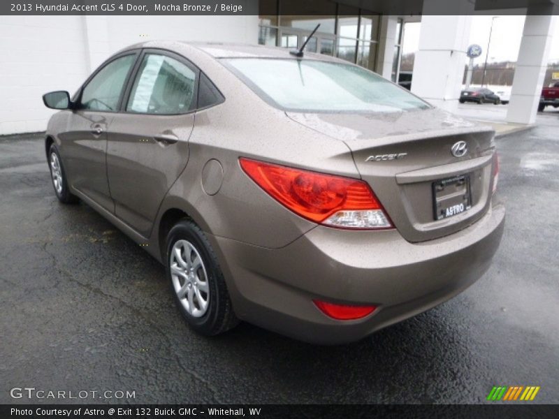 Mocha Bronze / Beige 2013 Hyundai Accent GLS 4 Door