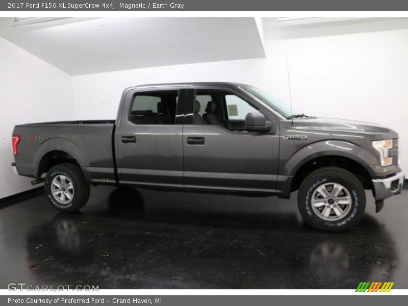 Magnetic / Earth Gray 2017 Ford F150 XL SuperCrew 4x4