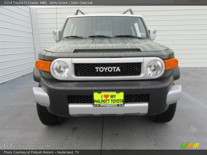Army Green / Dark Charcoal 2014 Toyota FJ Cruiser 4WD