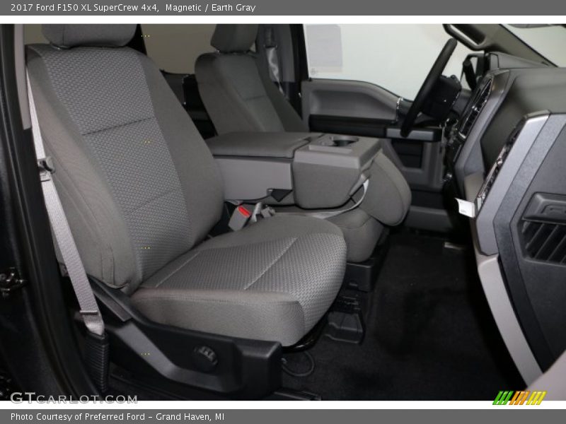 Magnetic / Earth Gray 2017 Ford F150 XL SuperCrew 4x4