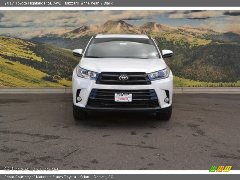 Blizzard White Pearl / Black 2017 Toyota Highlander SE AWD
