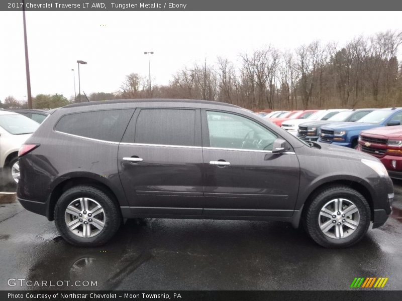 Tungsten Metallic / Ebony 2017 Chevrolet Traverse LT AWD