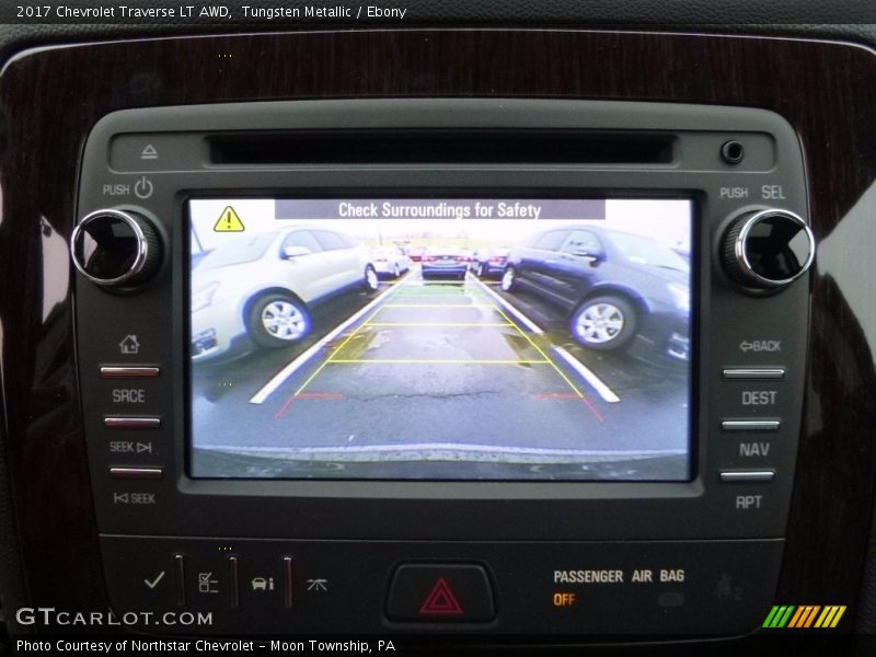 Tungsten Metallic / Ebony 2017 Chevrolet Traverse LT AWD