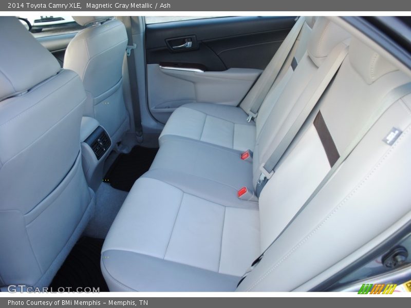Magnetic Gray Metallic / Ash 2014 Toyota Camry XLE