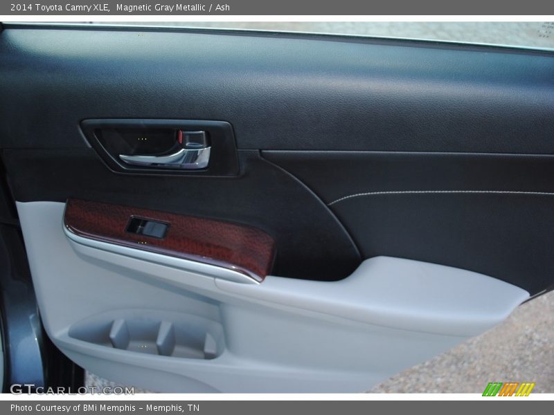 Magnetic Gray Metallic / Ash 2014 Toyota Camry XLE