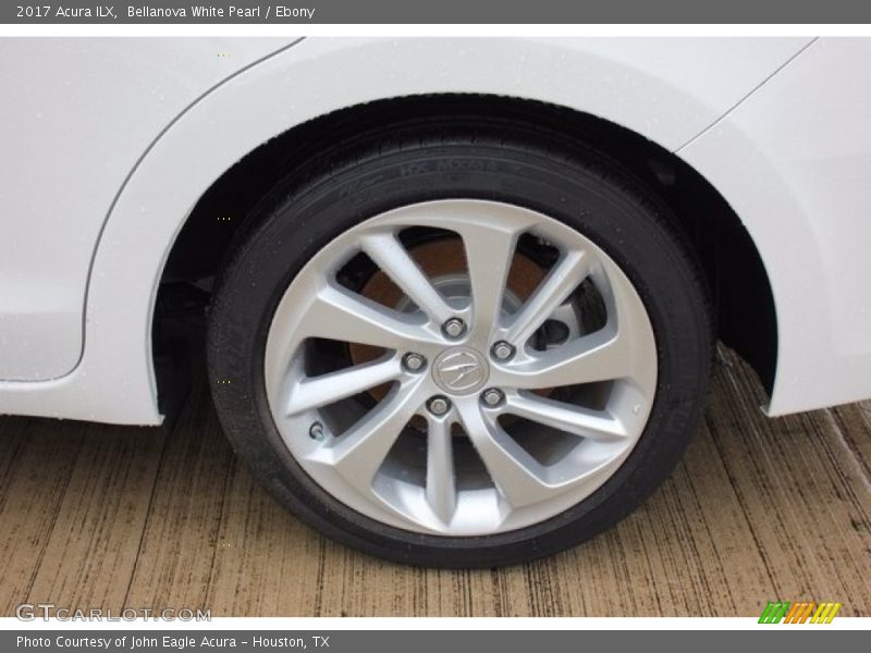Bellanova White Pearl / Ebony 2017 Acura ILX