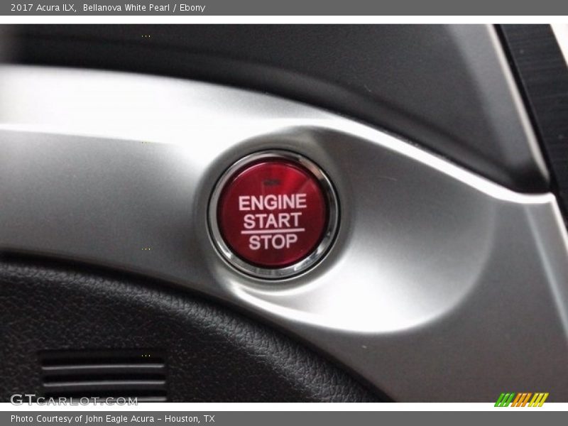 Bellanova White Pearl / Ebony 2017 Acura ILX