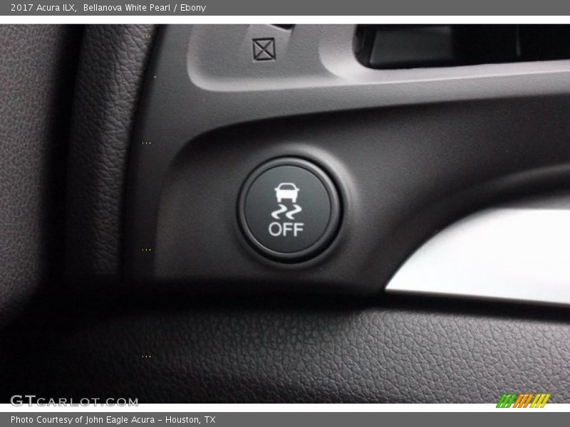 Bellanova White Pearl / Ebony 2017 Acura ILX