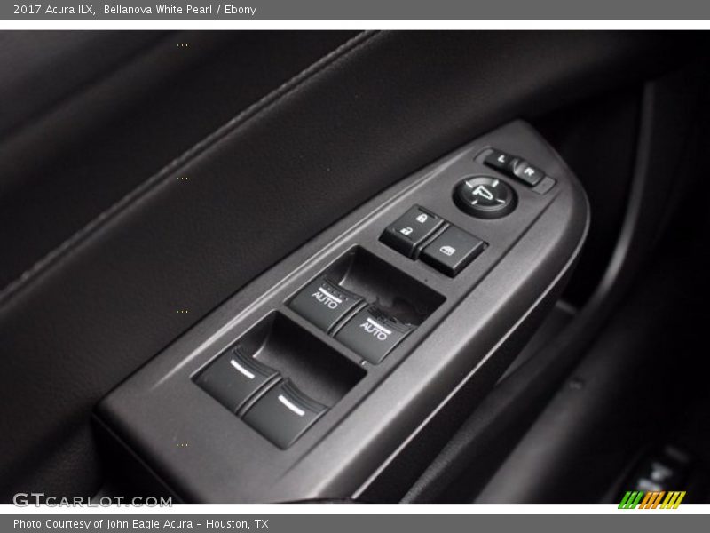 Bellanova White Pearl / Ebony 2017 Acura ILX