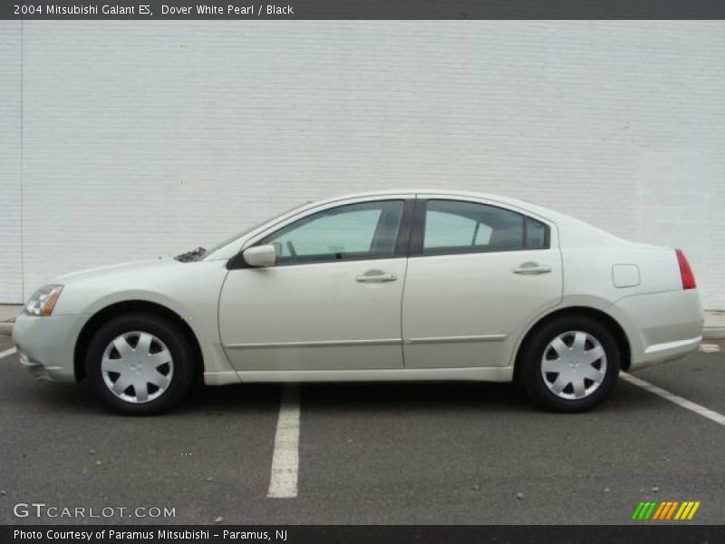 Dover White Pearl / Black 2004 Mitsubishi Galant ES