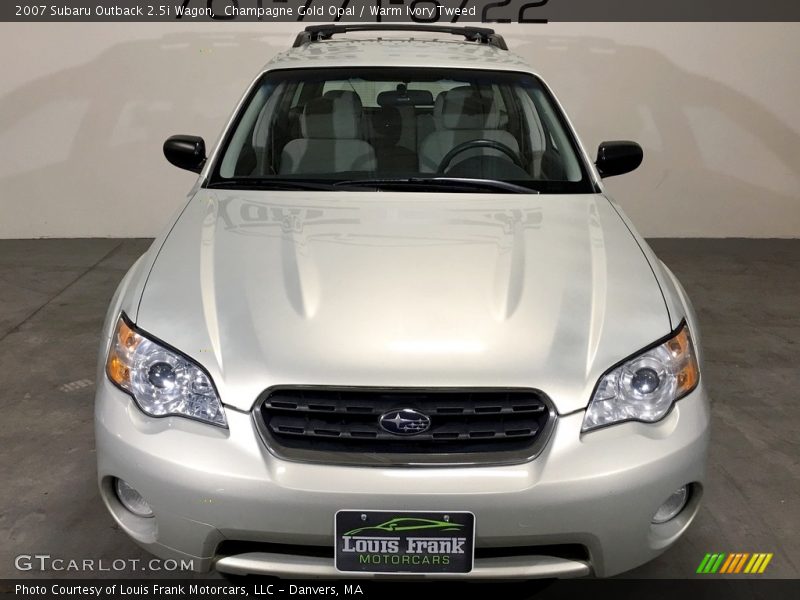 Champagne Gold Opal / Warm Ivory Tweed 2007 Subaru Outback 2.5i Wagon