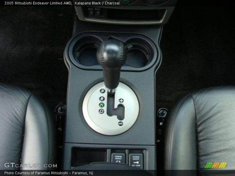 Kalapana Black / Charcoal 2005 Mitsubishi Endeavor Limited AWD