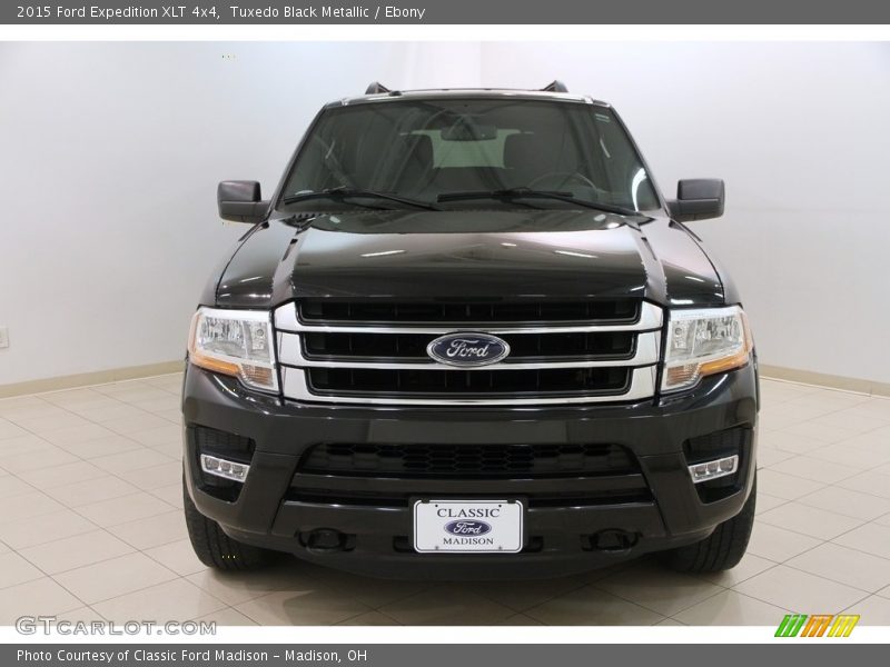Tuxedo Black Metallic / Ebony 2015 Ford Expedition XLT 4x4