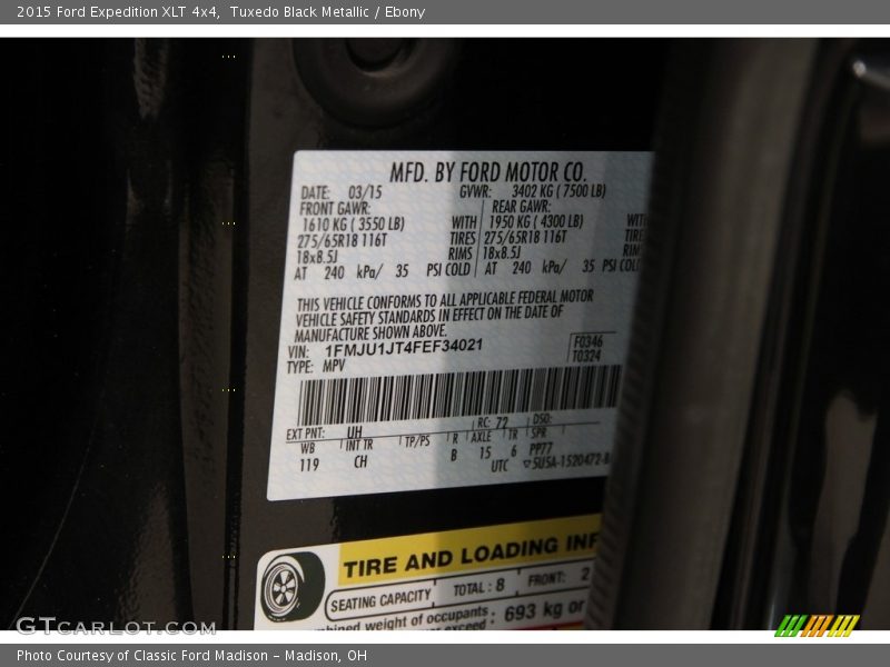 Tuxedo Black Metallic / Ebony 2015 Ford Expedition XLT 4x4
