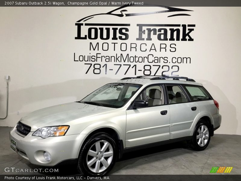 Champagne Gold Opal / Warm Ivory Tweed 2007 Subaru Outback 2.5i Wagon