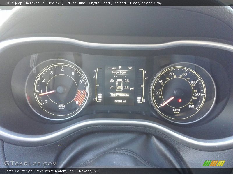 Brilliant Black Crystal Pearl / Iceland - Black/Iceland Gray 2014 Jeep Cherokee Latitude 4x4