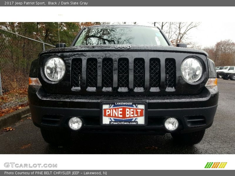 Black / Dark Slate Gray 2017 Jeep Patriot Sport