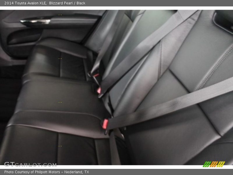 Blizzard Pearl / Black 2014 Toyota Avalon XLE