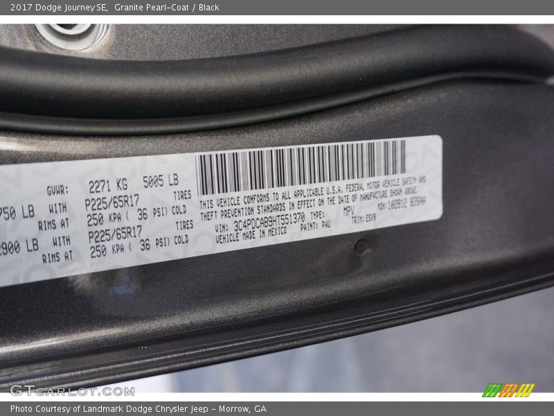 Granite Pearl-Coat / Black 2017 Dodge Journey SE