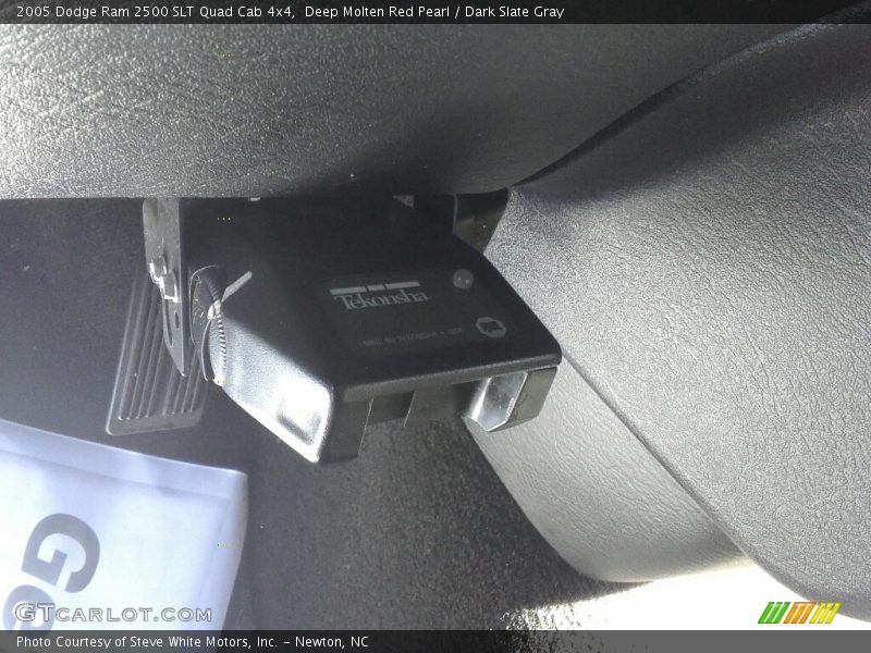 Deep Molten Red Pearl / Dark Slate Gray 2005 Dodge Ram 2500 SLT Quad Cab 4x4