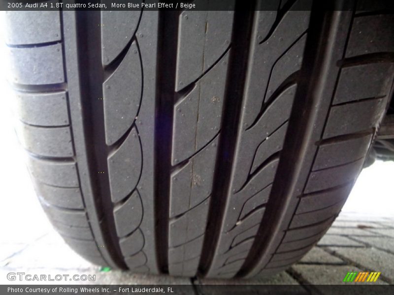Moro Blue Pearl Effect / Beige 2005 Audi A4 1.8T quattro Sedan