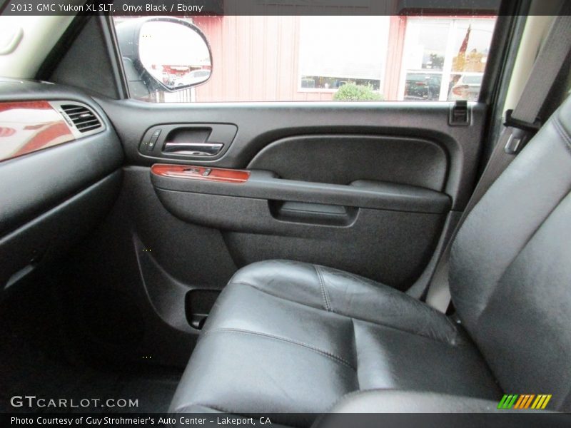 Onyx Black / Ebony 2013 GMC Yukon XL SLT