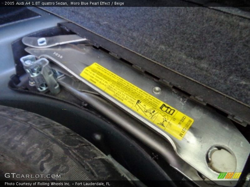Moro Blue Pearl Effect / Beige 2005 Audi A4 1.8T quattro Sedan