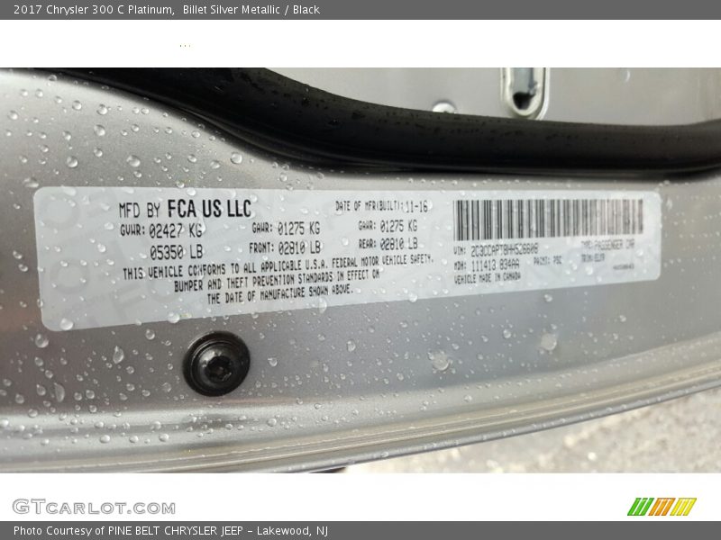 Billet Silver Metallic / Black 2017 Chrysler 300 C Platinum