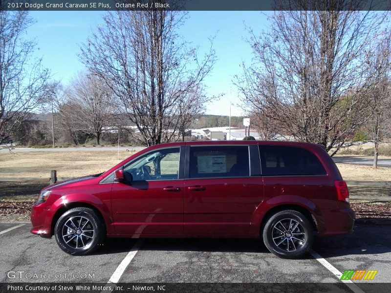 Octane Red / Black 2017 Dodge Grand Caravan SE Plus