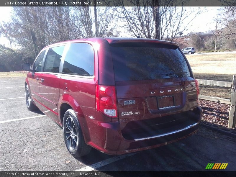 Octane Red / Black 2017 Dodge Grand Caravan SE Plus