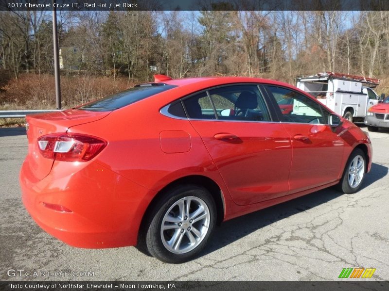 Red Hot / Jet Black 2017 Chevrolet Cruze LT