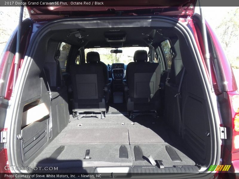 Octane Red / Black 2017 Dodge Grand Caravan SE Plus