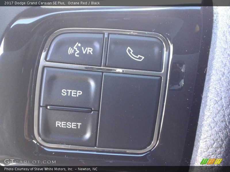 Octane Red / Black 2017 Dodge Grand Caravan SE Plus