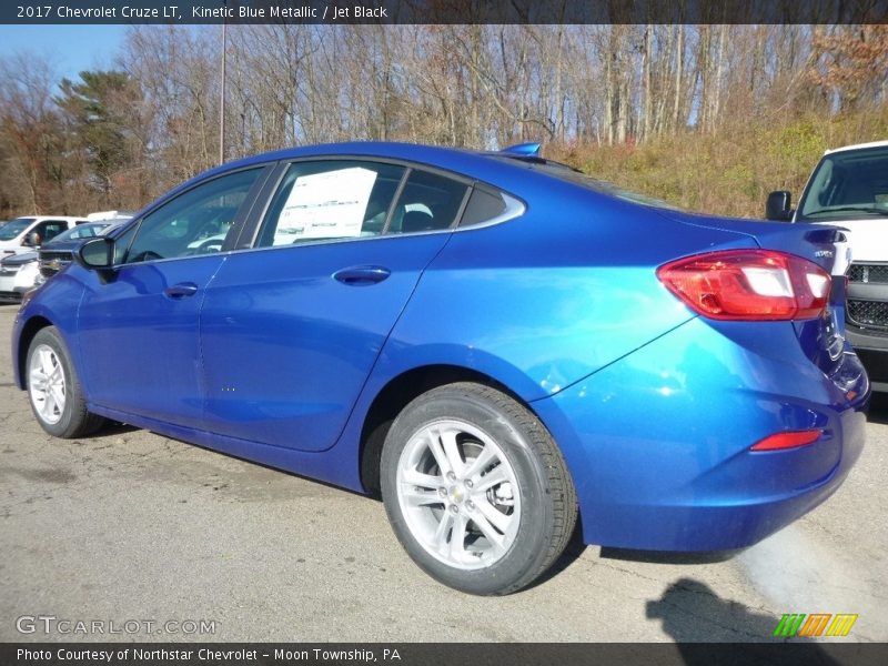 Kinetic Blue Metallic / Jet Black 2017 Chevrolet Cruze LT