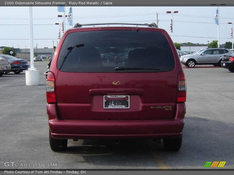 Ruby Red Metallic / Sable 2000 Oldsmobile Silhouette Premier