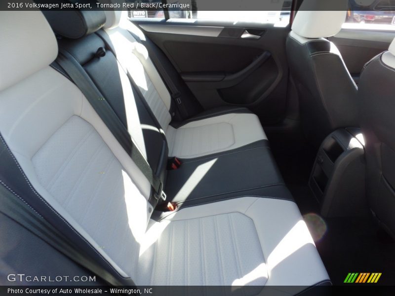 Tornado Red / Black/Ceramique 2016 Volkswagen Jetta Sport