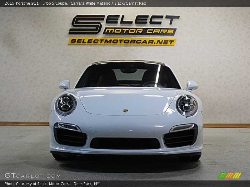 Carrara White Metallic / Black/Garnet Red 2015 Porsche 911 Turbo S Coupe