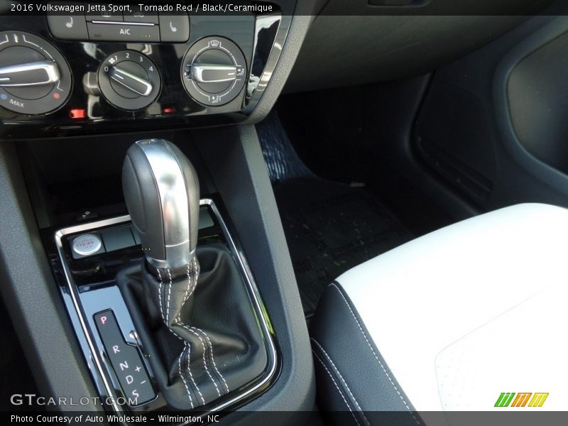 Tornado Red / Black/Ceramique 2016 Volkswagen Jetta Sport