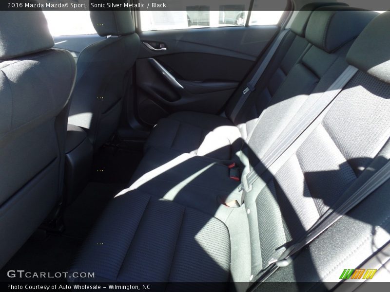Sonic Silver Metallic / Black 2016 Mazda Mazda6 Sport