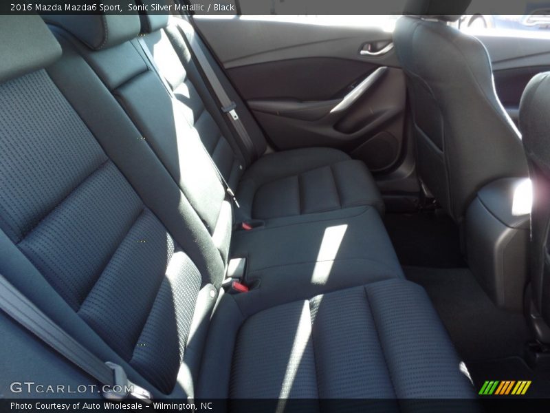 Sonic Silver Metallic / Black 2016 Mazda Mazda6 Sport