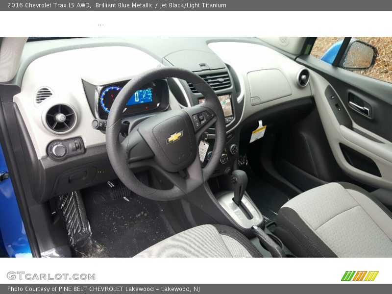 Brilliant Blue Metallic / Jet Black/Light Titanium 2016 Chevrolet Trax LS AWD