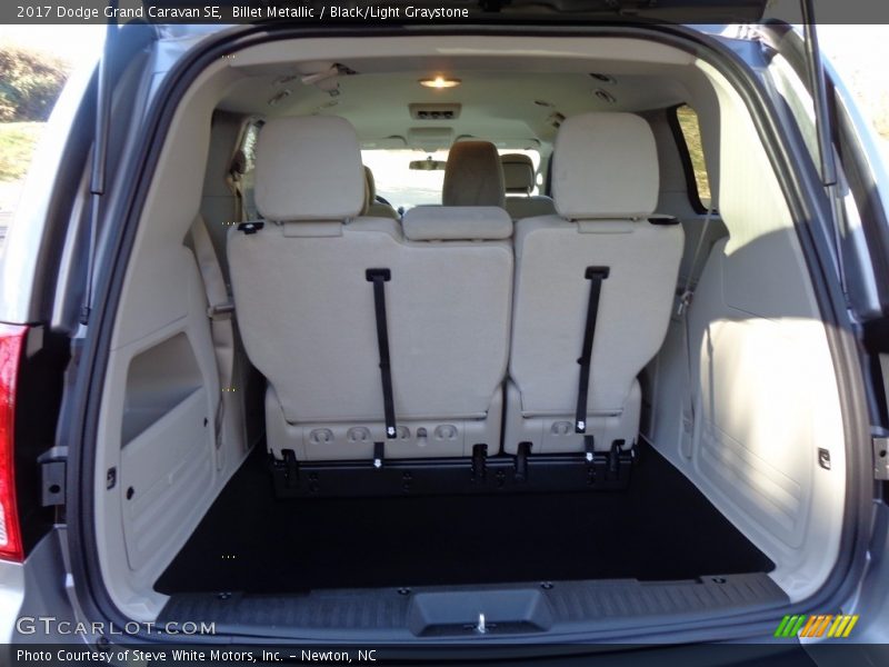 Billet Metallic / Black/Light Graystone 2017 Dodge Grand Caravan SE